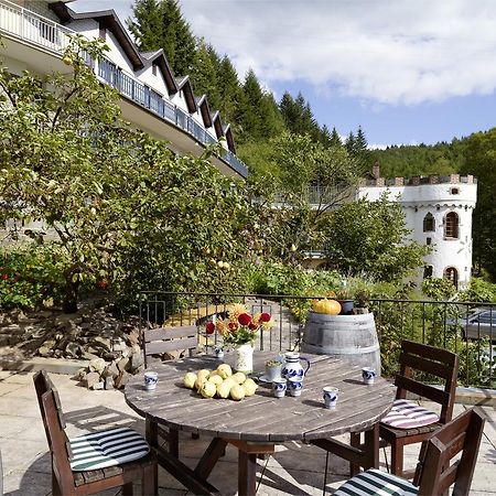 Hotel Haus Kylltal Zendscheid エクステリア 写真