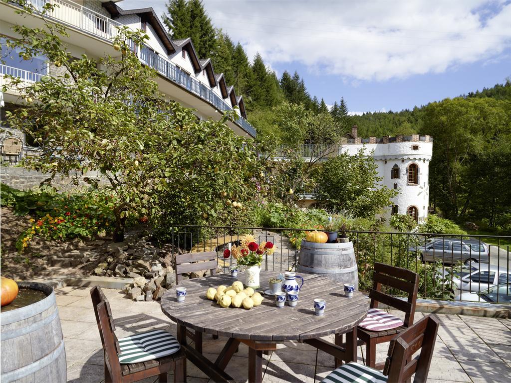 Hotel Haus Kylltal Zendscheid エクステリア 写真